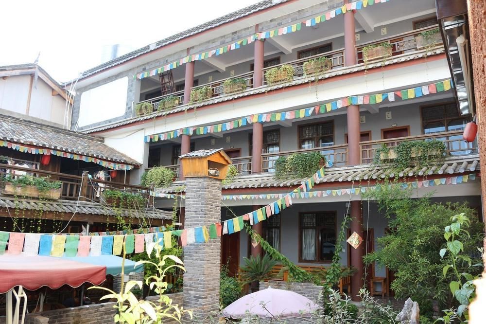 Lijiang Senior Leader Youth Hostel Exteriör bild